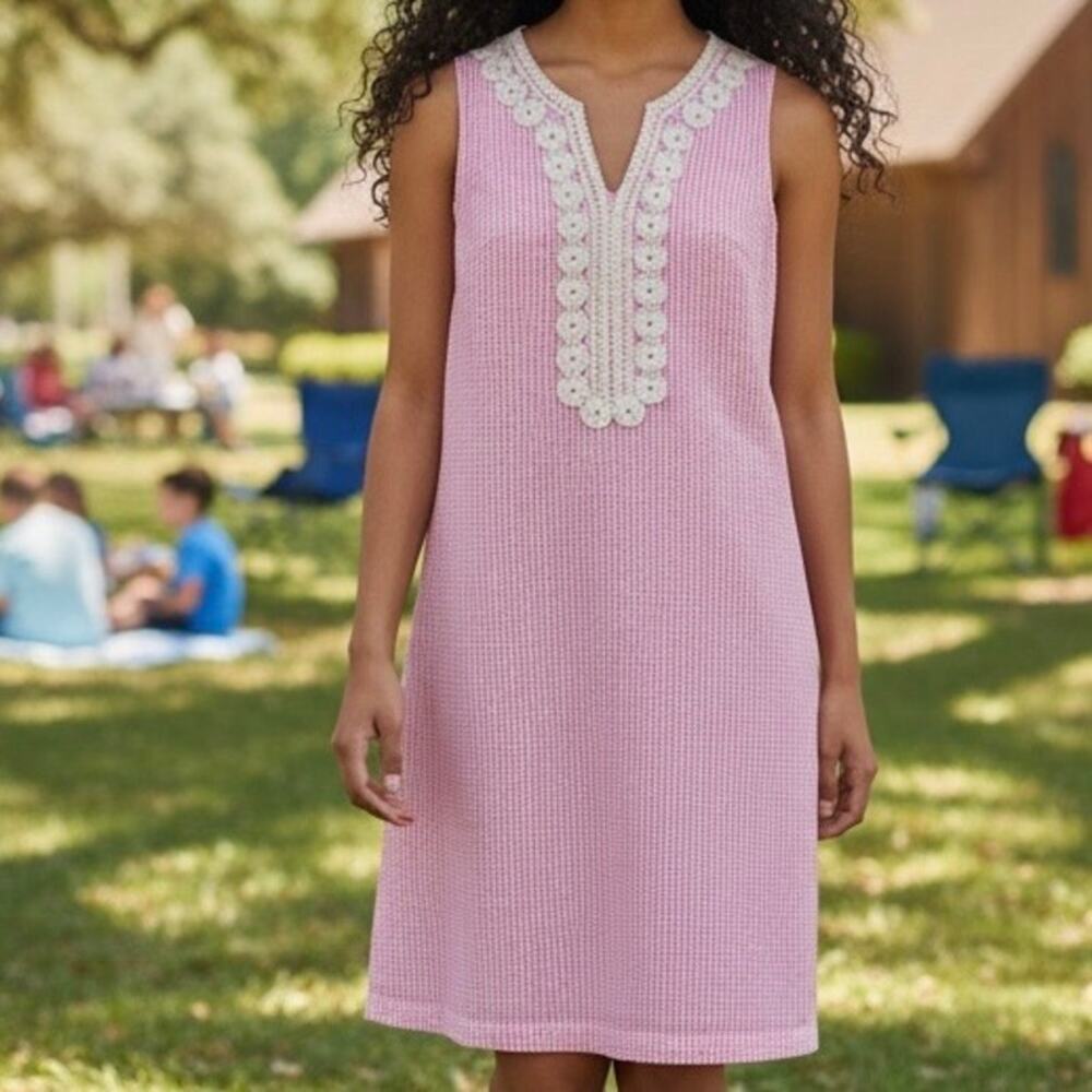 The Shift Shoppe pink seersucker shift dress white crocheted lace Size XS
